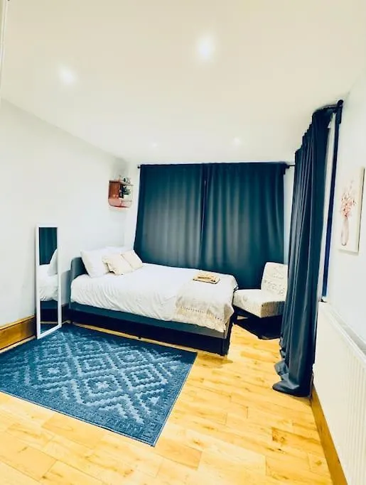 Cosy Flat Near Tower Bridge And Shard Lejlighed London