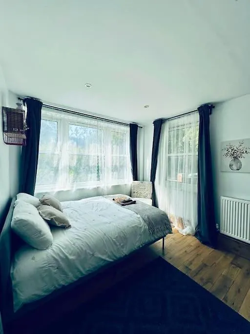 Cosy Flat Near Tower Bridge And Shard Lejlighed London
